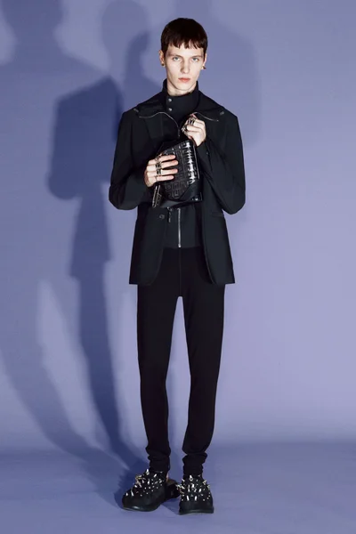 Look 12